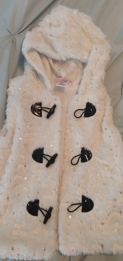 Girls white faux fur vest